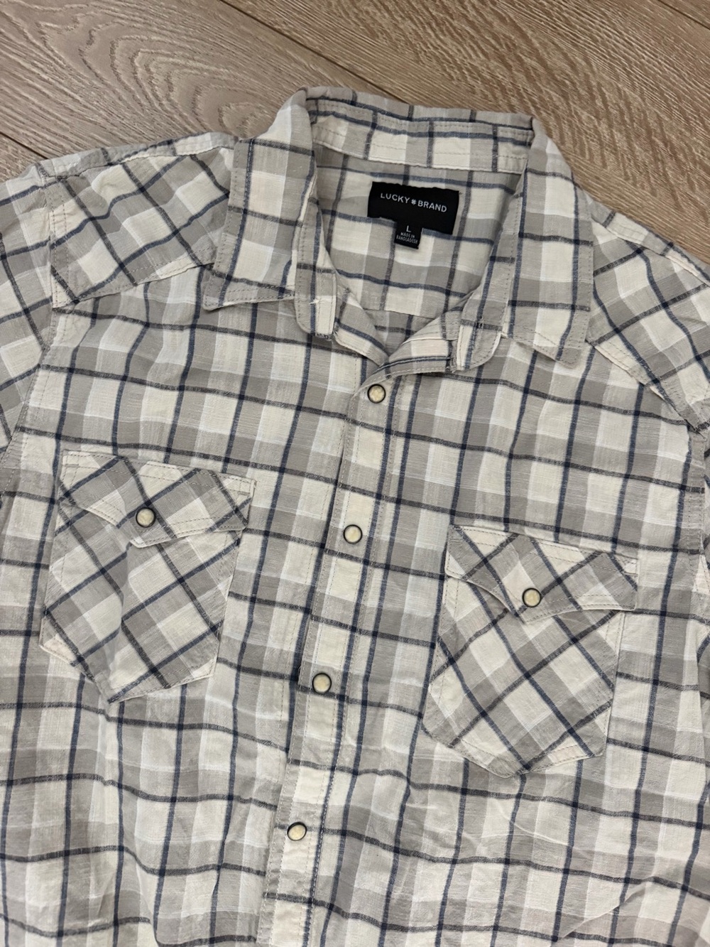 Lucky Brand Men's Cream & Gray Plaid Button-Down Shirt